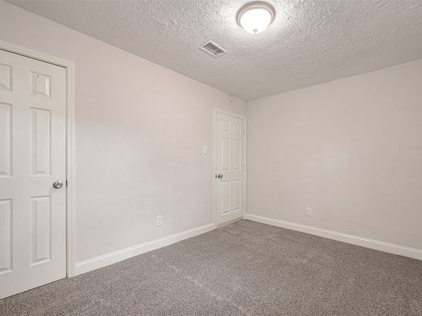 12111 Jutland Road, Houston TX 77048