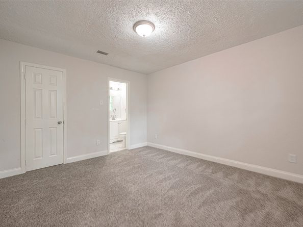 12111 Jutland Road, Houston TX 77048