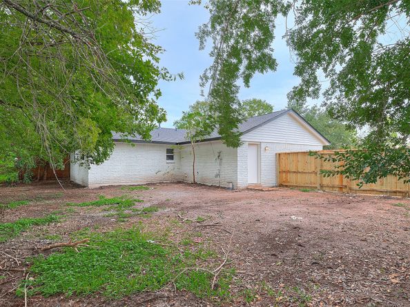 12111 Jutland Road, Houston TX 77048