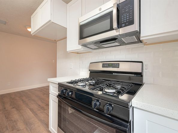 12111 Jutland Road, Houston TX 77048