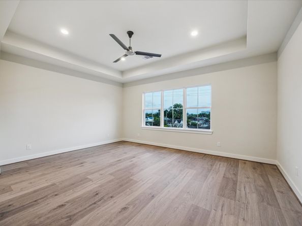 129 Eastwood Street, Houston TX 77011