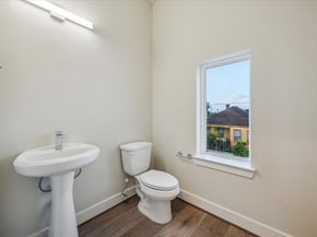 129 Eastwood Street, Houston TX 77011