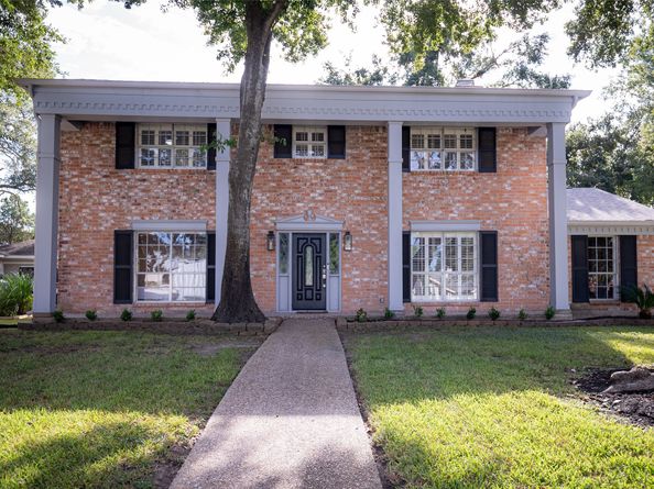 12423 Honeywood Trail, Houston TX 77077