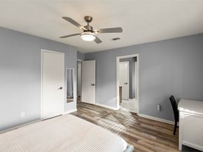 12423 Honeywood Trail, Houston TX 77077