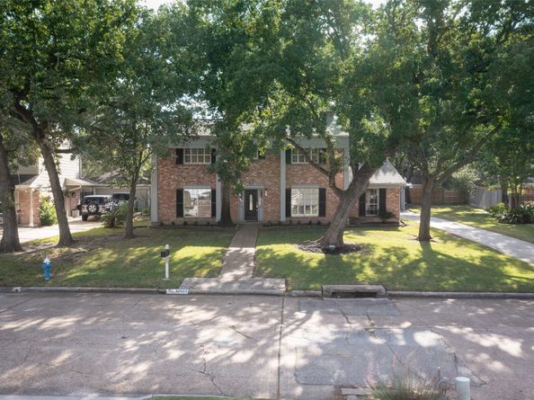12423 Honeywood Trail, Houston TX 77077