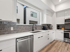 2404 Hadley Street C, Houston TX 77003