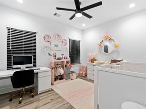 2404 Hadley Street C, Houston TX 77003