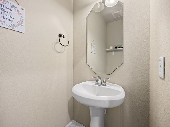 14823 Twin Waters Court, Houston TX 77044