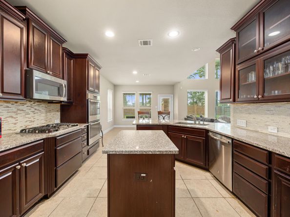 14823 Twin Waters Court, Houston TX 77044