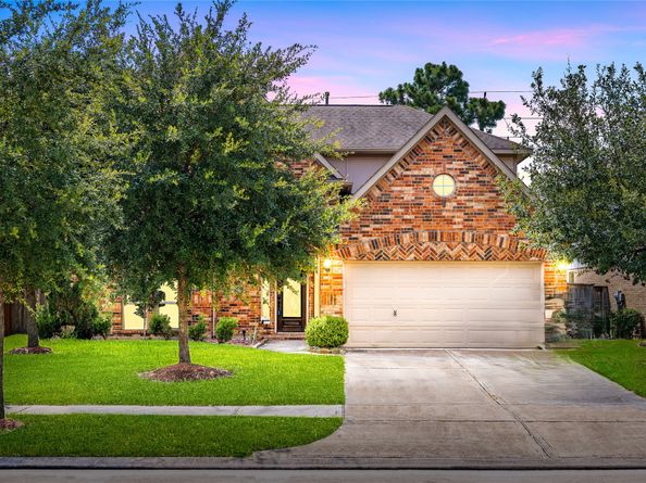 14823 Twin Waters Court, Houston TX 77044