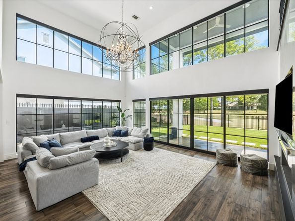 11742 Gallant Ridge Lane, Houston TX 77082