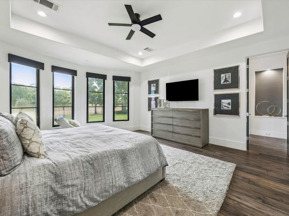 11742 Gallant Ridge Lane, Houston TX 77082