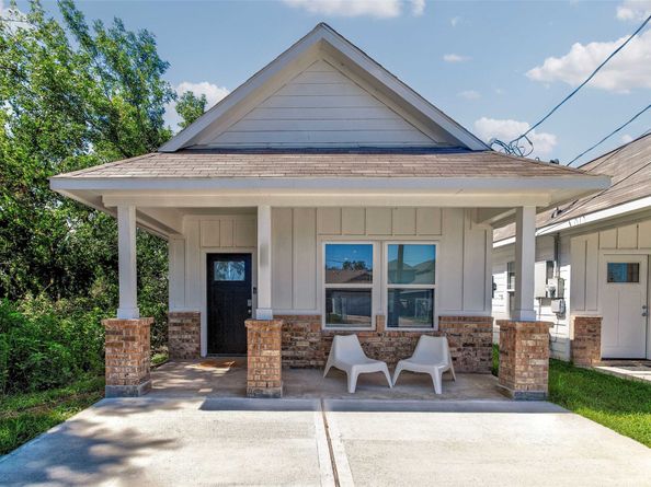 9816 Masterson Street, Houston TX 77029