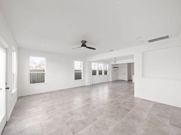 2019 Harlem Street, Houston TX 77020