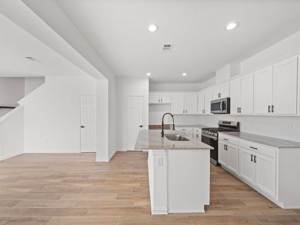 2019 Harlem Street, Houston TX 77020