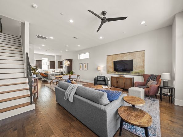5703 Larkin Street C, Houston TX 77007