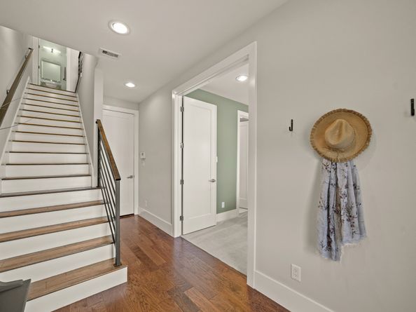 5703 Larkin Street C, Houston TX 77007