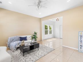 8717 Peachtree Street, Houston TX 77016