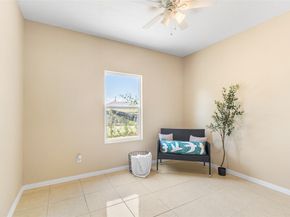 8717 Peachtree Street, Houston TX 77016