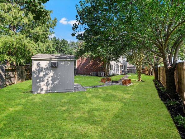 3427 Shadowchase Drive, Houston TX 77082