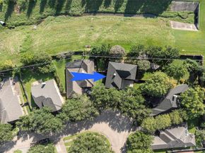3427 Shadowchase Drive, Houston TX 77082