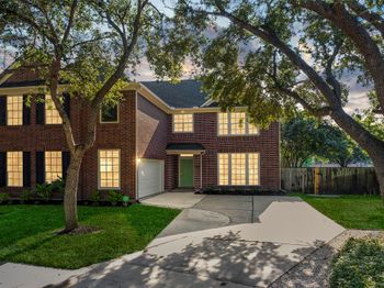 3427 Shadowchase Drive