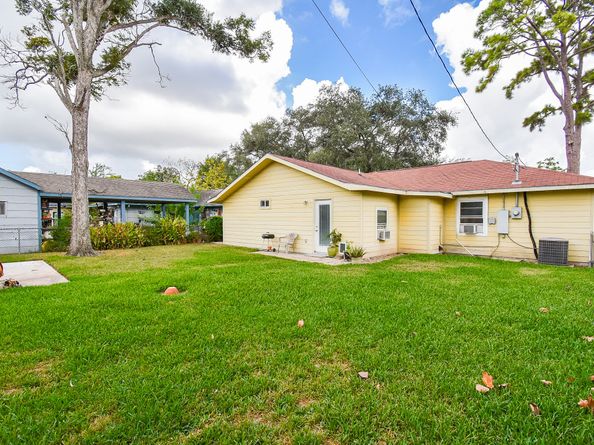 6343 Clemson Street, Houston TX 77092