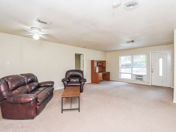 6343 Clemson Street, Houston TX 77092