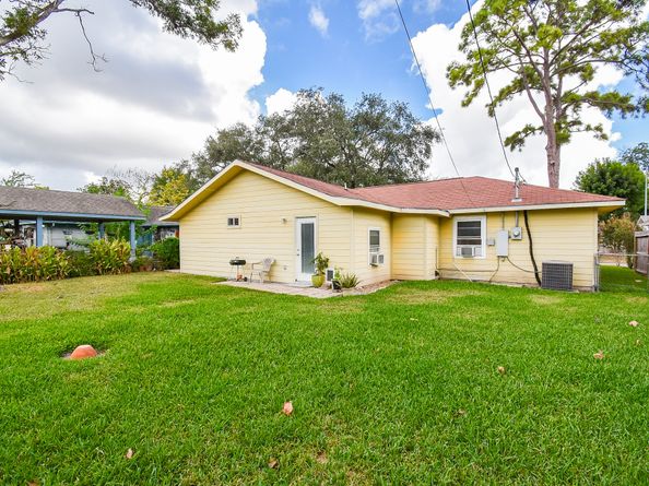 6343 Clemson Street, Houston TX 77092