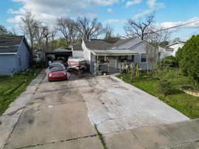 6009 Crane Street, Houston TX 77026