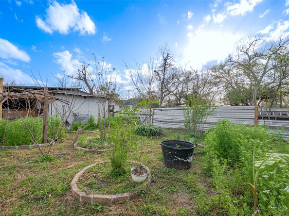 6009 Crane Street, Houston TX 77026