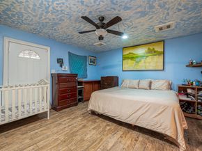 6009 Crane Street, Houston TX 77026