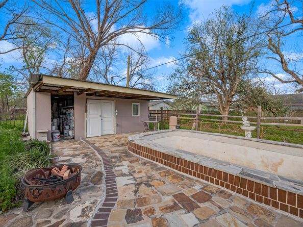 6009 Crane Street, Houston TX 77026