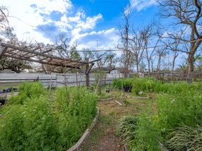 6009 Crane Street, Houston TX 77026