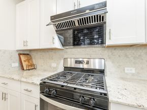 9949 STOREHOUSE Drive, Houston TX 77080