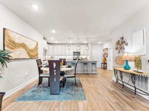 6804 Westview Drive 2201, Houston TX 77055