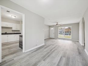 5835 Kenilwood Drive, Houston TX 77033