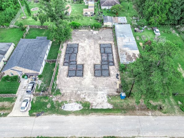8602 Hoffman Street, Houston TX 77016