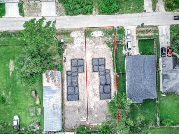 8602 Hoffman Street, Houston TX 77016