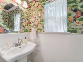 2415 Parkdale Drive, Kingwood TX 77339