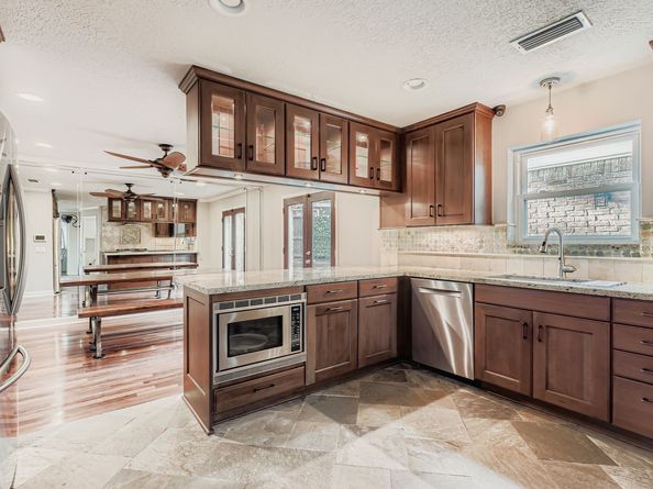 707 Queensmill Court, Houston TX 77079