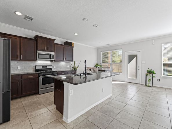18753 Kelly Meadows Lane, New Caney TX 77357