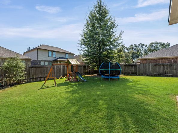 18753 Kelly Meadows Lane, New Caney TX 77357
