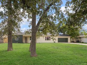 3709 Brookwoods Drive, Houston TX 77092