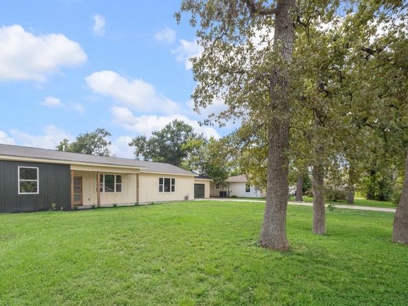 3709 Brookwoods Drive, Houston TX 77092