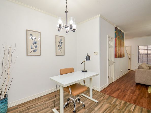 9850 Pagewood Lane 1403, Houston TX 77042
