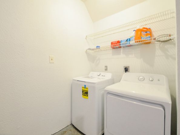 9850 Pagewood Lane 1403, Houston TX 77042