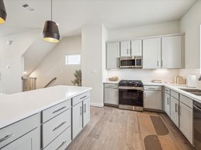 137 Eastwood Street, Houston TX 77011