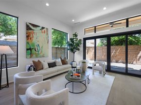 1242 Peden Street, Houston TX 77006