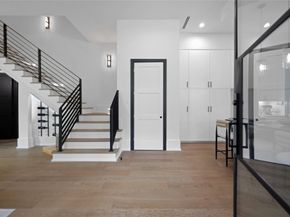 1242 Peden Street, Houston TX 77006